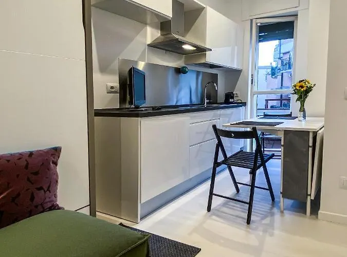 Invatican Oda ve Kahvaltı 4*