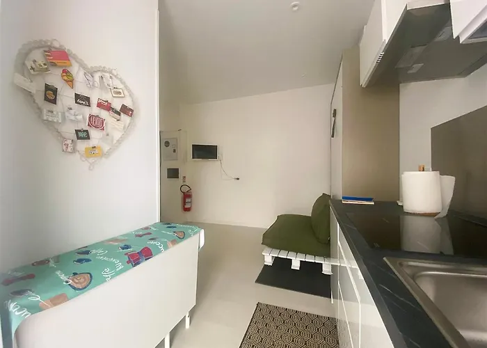 Invatican Oda ve Kahvaltı Roma