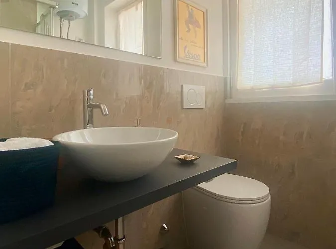 Invatican Oda ve Kahvaltı 4*